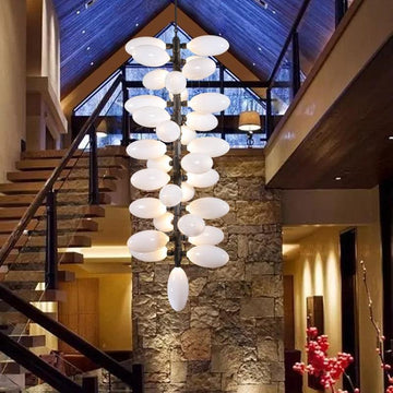 Escamoles Vertical Long Grape Chandelier