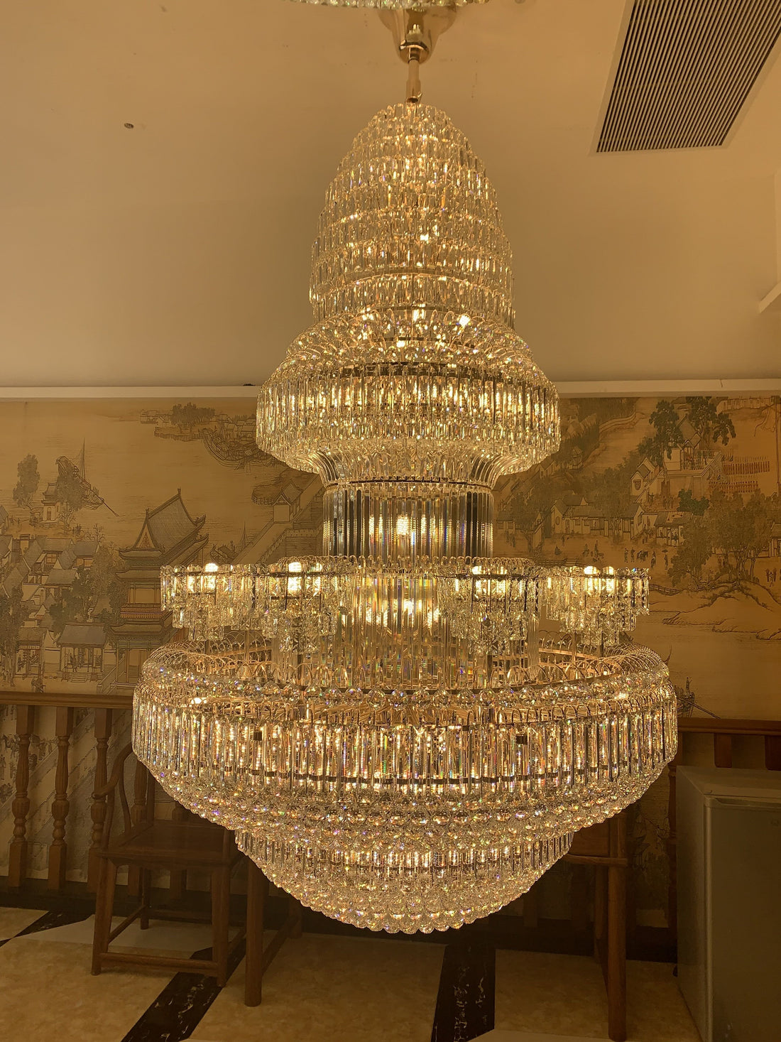 modern gold crystal chandelier at best price  empire luxury crystal chandelier for cafe,coffee shop,restaurant,hotel lobby